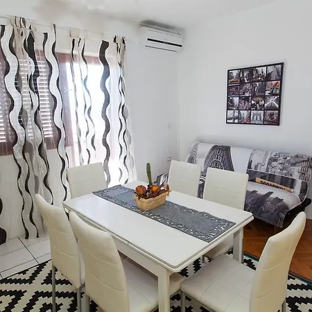 Vita Apartament Novi Vinodolski