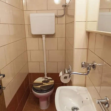 Apartament Vita *