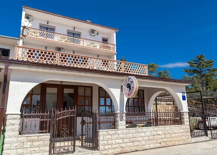 Vita Lägenhet Novi Vinodolski