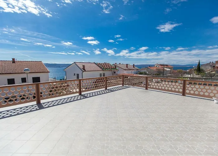 Vita Lägenhet Novi Vinodolski